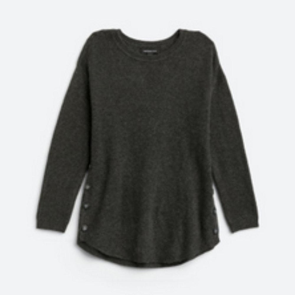 FORTUNE + IVY Victoria Cozy Side Button Pullover (L)